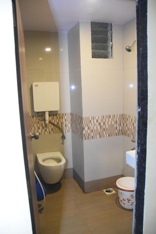 Hotel Riviera Residency Тхане Екстер'єр фото